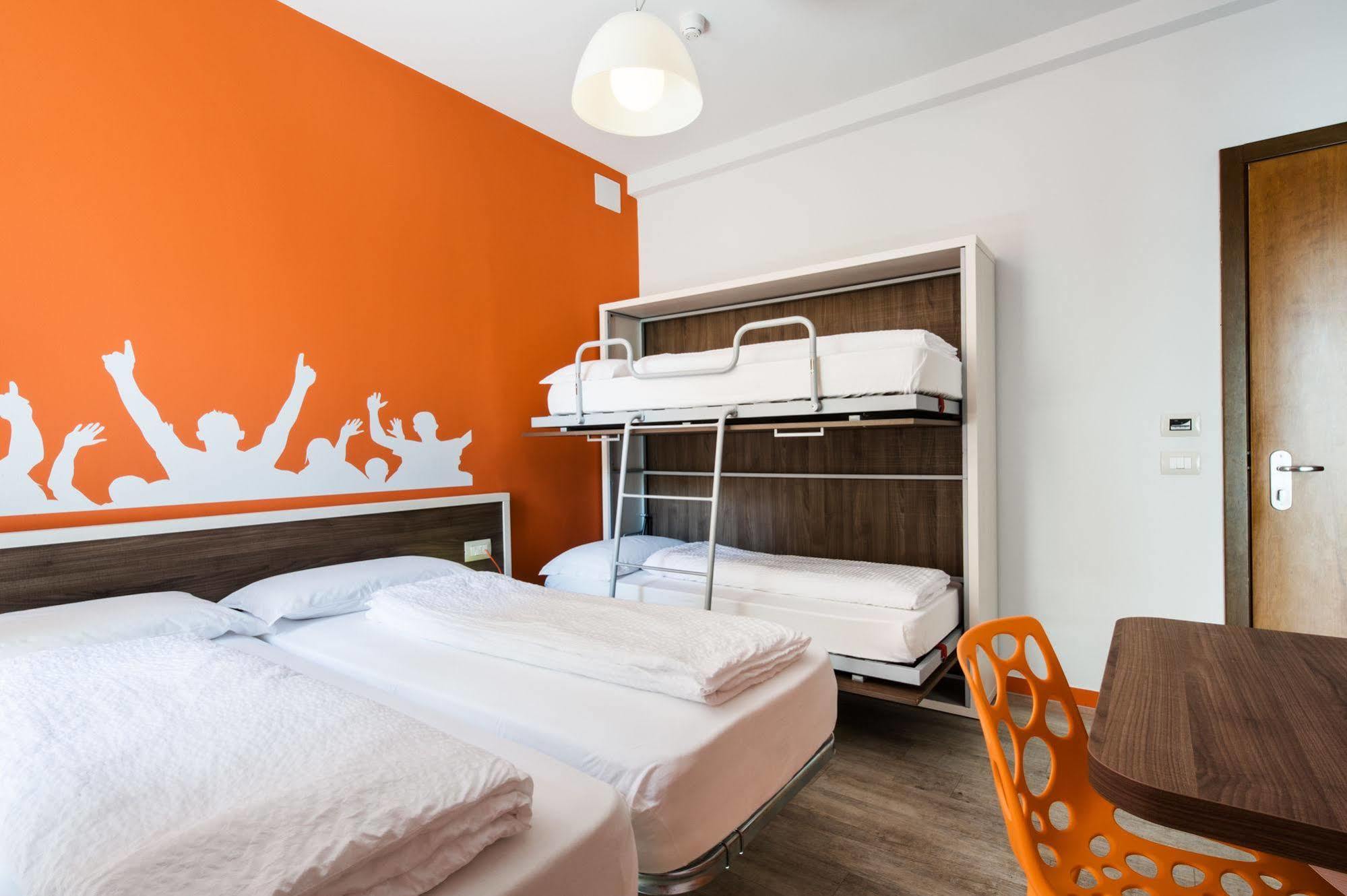 Hotel Nologo Genua Exteriör bild
