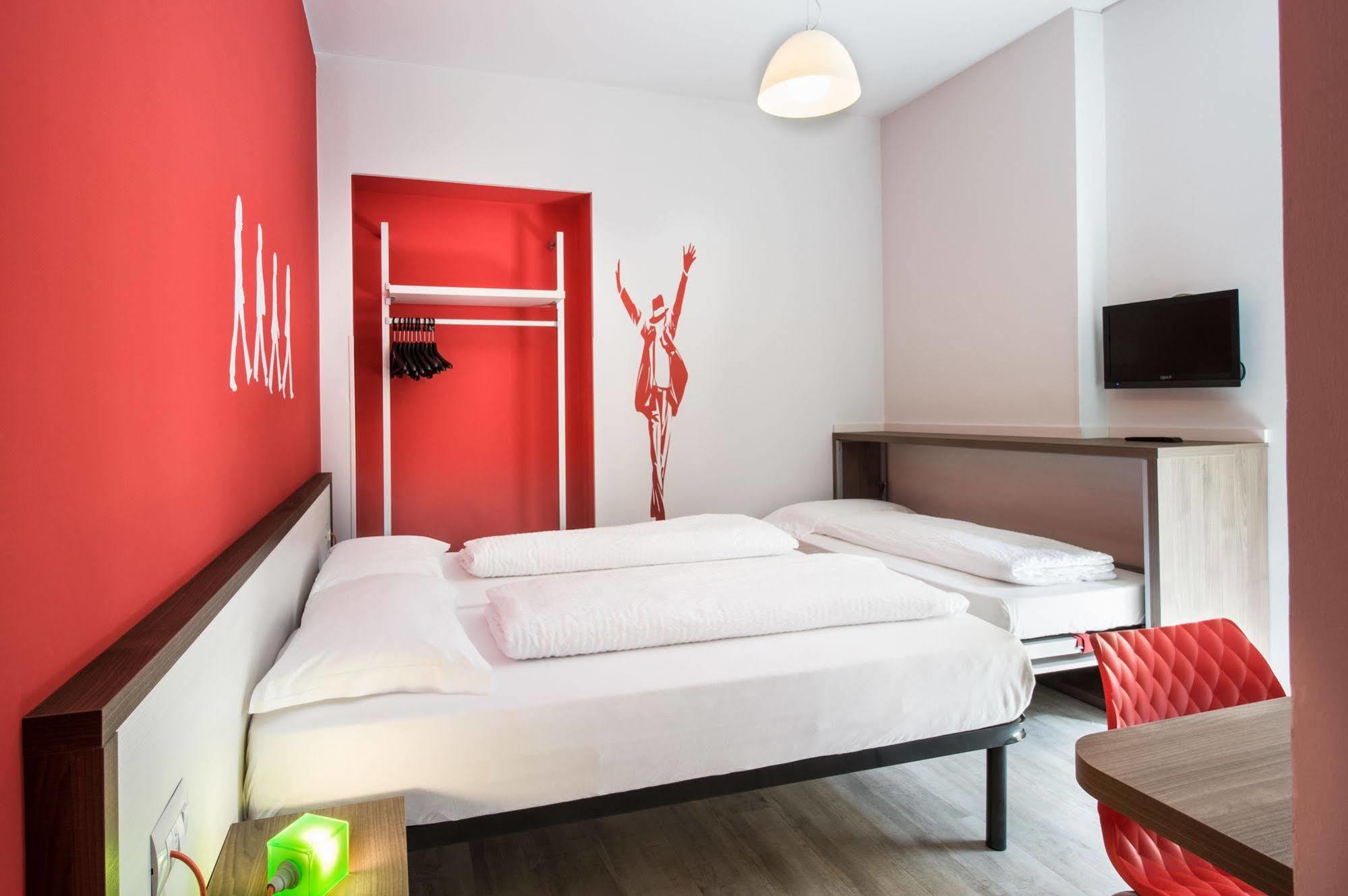 Hotel Nologo Genua Exteriör bild